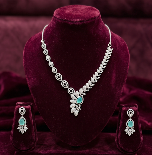 Royal Aqua Crystal Necklace Set