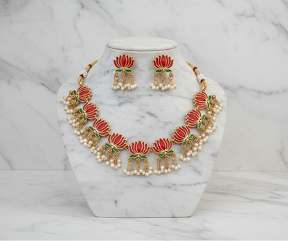 Lotus Bloom High Gold Necklace Set