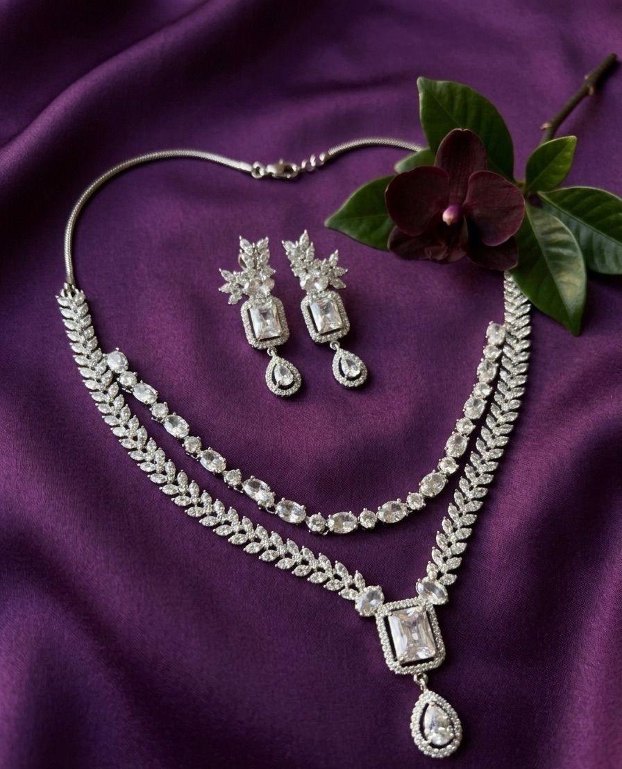 Royal Leaf Drop AD Necklace Set
